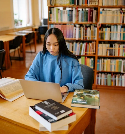 Italian American Scholarship Program 2025–2026: Complete Guide to NIAF Funding & How to Win
